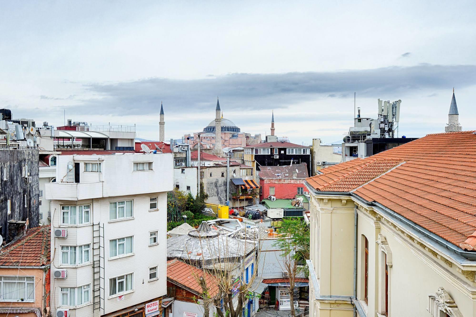 Akdeniz Hotel Istanbul Eksteriør bilde